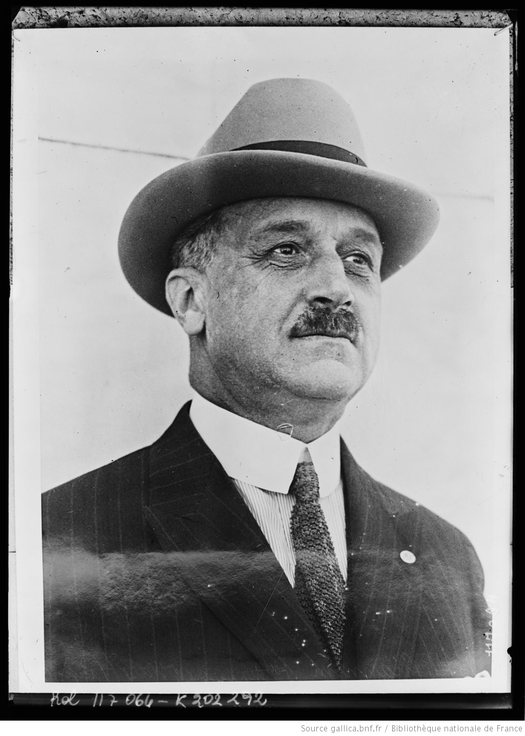 Amadeo Giannini主图