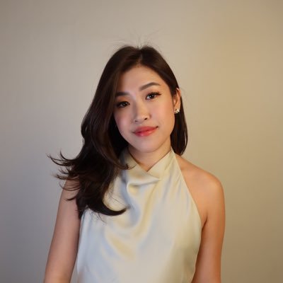 Erika Lee 本人肖像