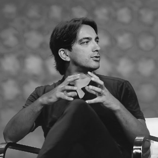 Haider Rafique 本人照片