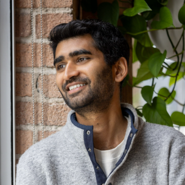 Sachin Patel官方肖像